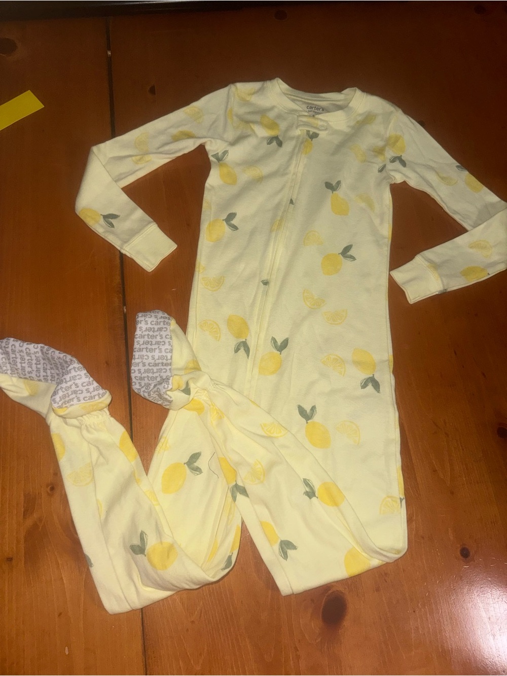 Lemon Print Zip-Front Carters 5T pajamas